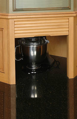 Rolltop Mixer Cabinet