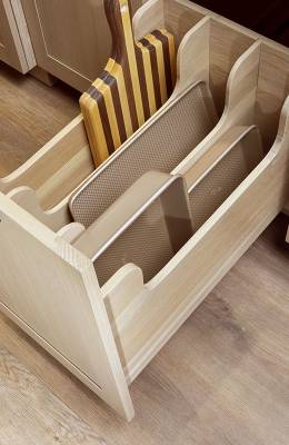 Pullout Tray Divider