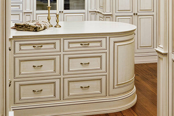 White Dressing Room